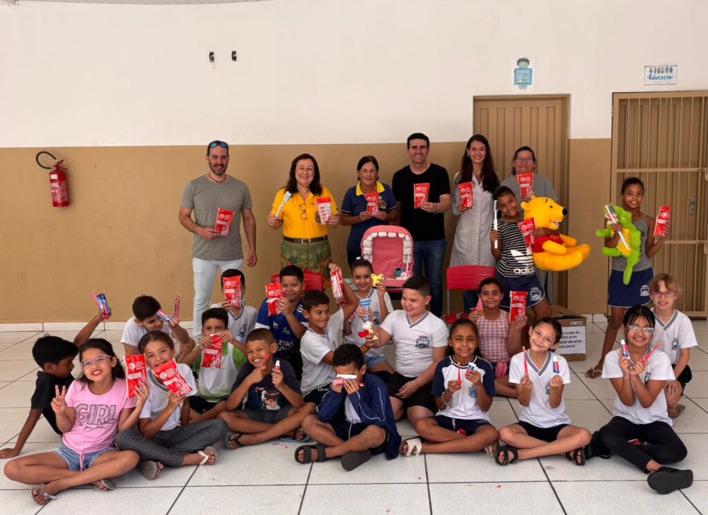LC DE MONTE ALTO : SORRINDO COM O LIONS