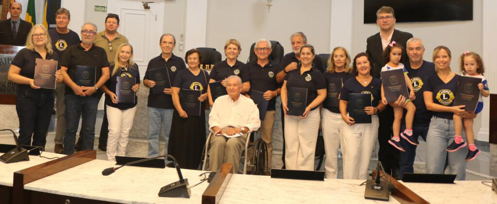 LC DE CATANDUVA É HOMENAGEADO  PELA CAMARA MUNICIPAL PELOS 70 ANOS DE FUNDAÇÃO